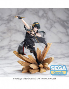 Spy x Family statuette...