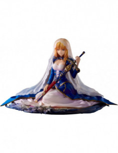 Fate/Grand Order statuette...