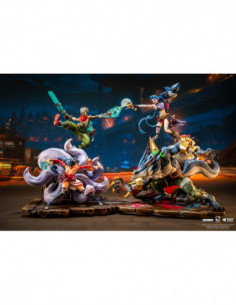 League of Legends statuette... 2